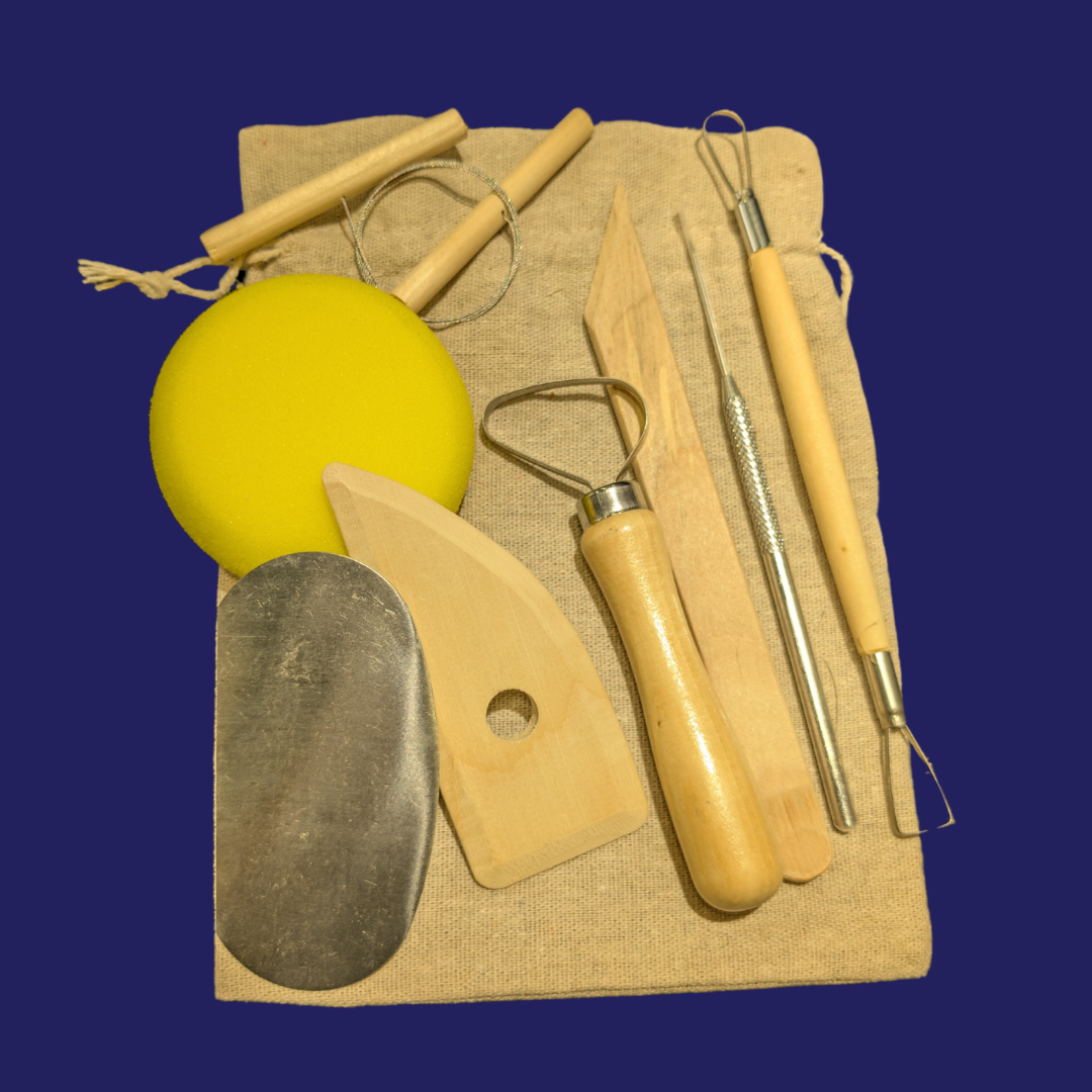 les outils de modelage pour l'argile autodurcissante